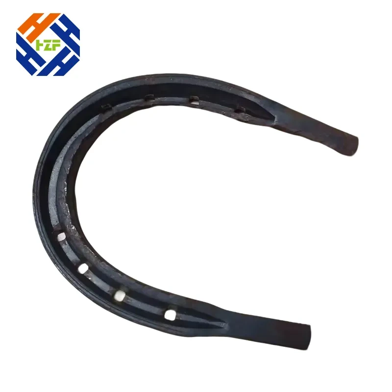 Móng ngựa bằng gang